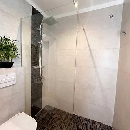 Sunshine With Sea Viev * אדחה