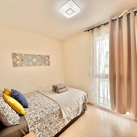 Sunshine With Sea Viev אדחה