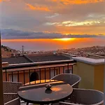 Daire Sunshine With Sea Viev Costa Adeje
