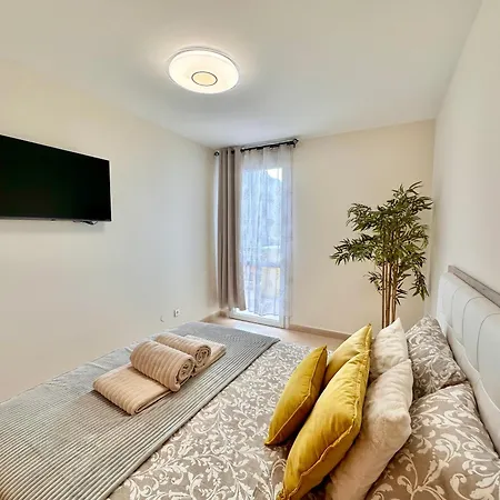 Apartamento Sunshine With Sea Viev